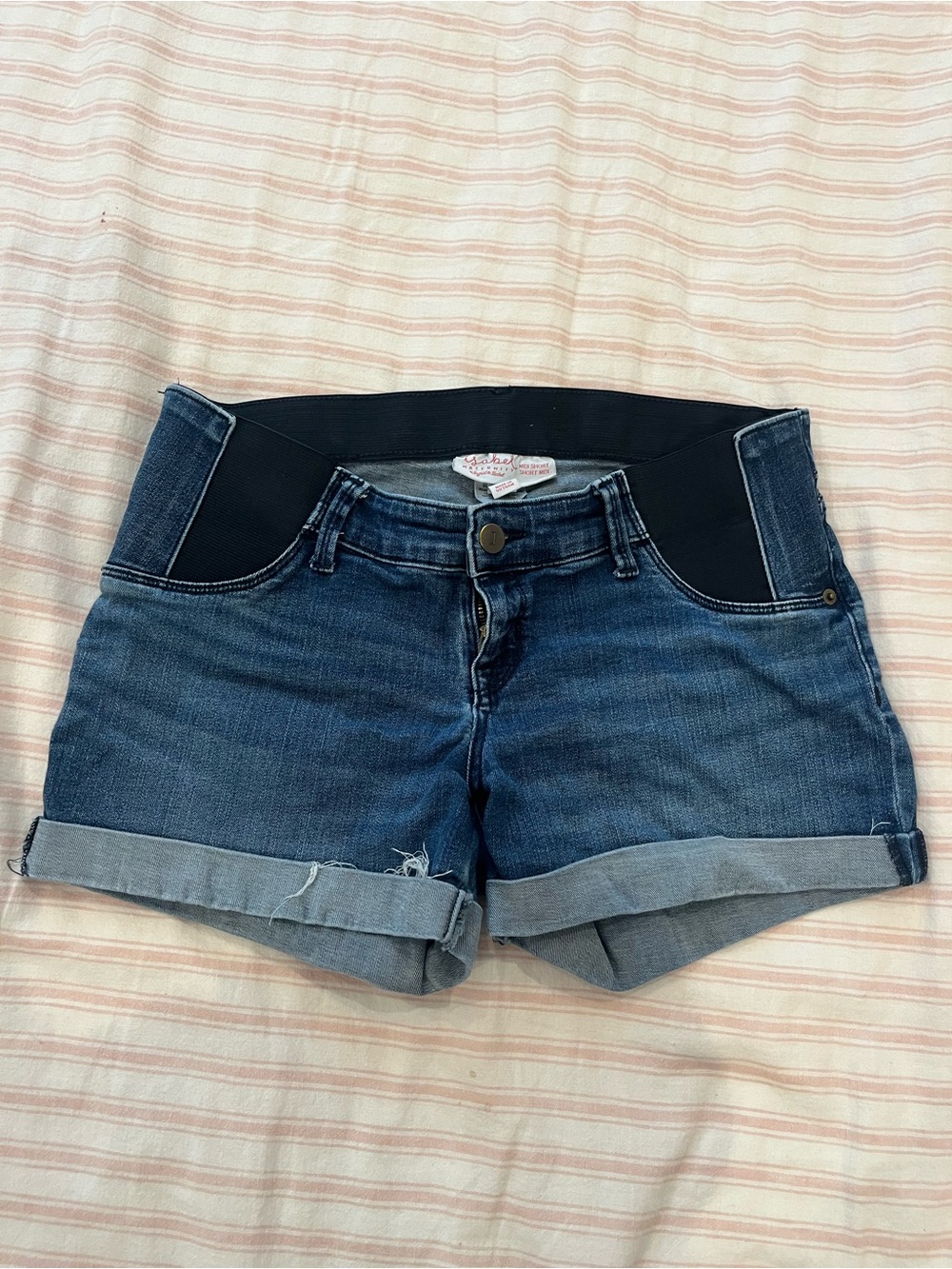 Isabel Maternity Denim Roll-Cuff Shorts in Dark Wash